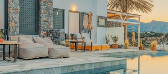 Plakakia Luxury Apartments