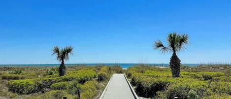 Seaside Villa Beach Path