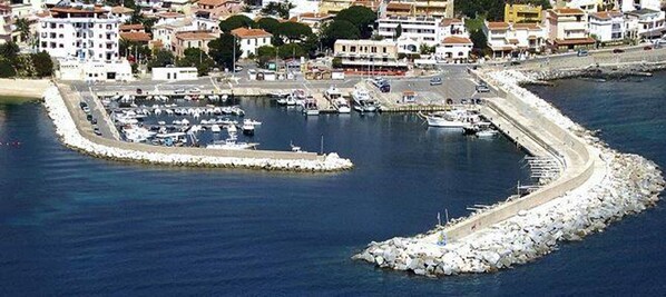 Marina/club náutico