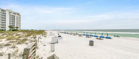Aan het strand
