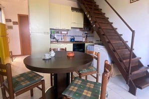 Dining - BellaVista House (Brucoli)