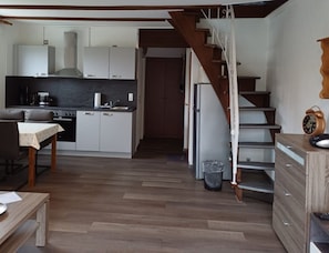 Microwave, oven, stovetop, dishwasher - Ferienhaus mit 4 Wohneinheiten für Gruppen! Hunde Willkommen! (Cuxhaven)