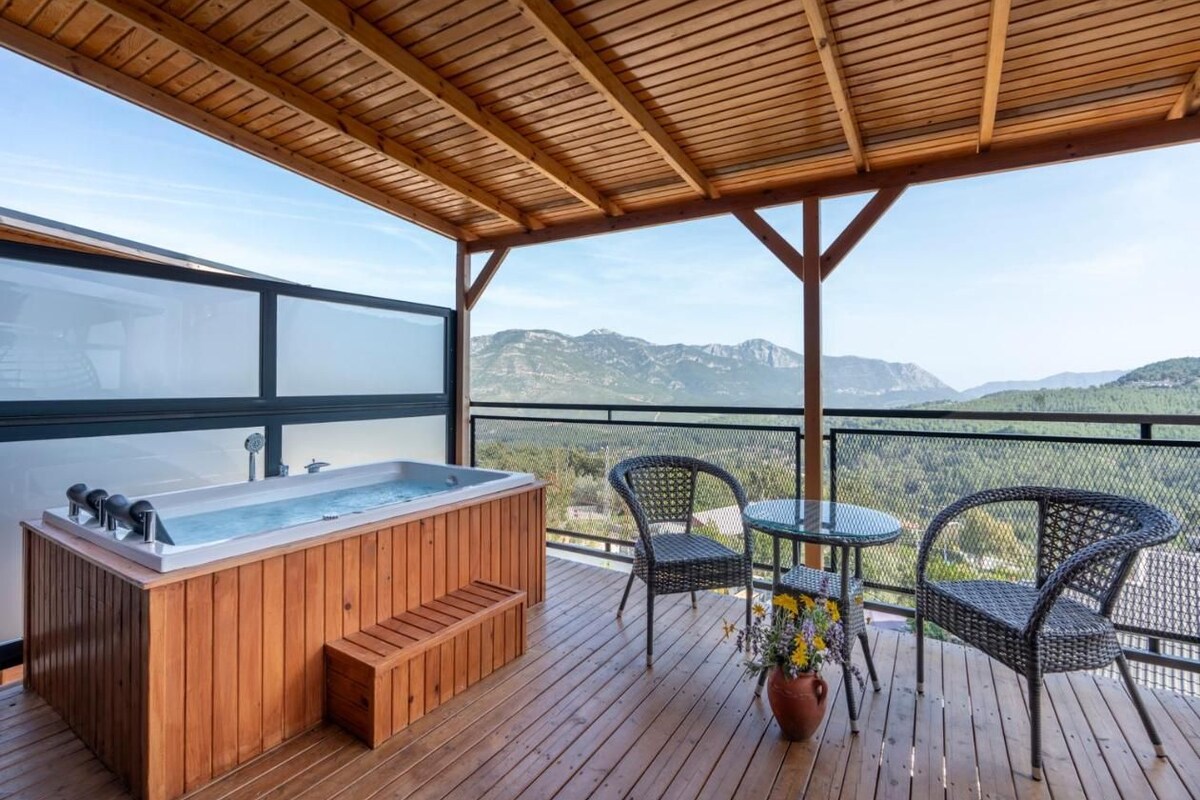 Deluxe Villa