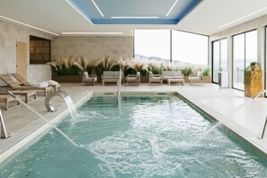 Piscina coperta, piscina all'aperto