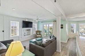 Smart TV - Bright & beachy updated unit with ocean views from covered furnished deck! (Duck)