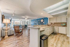 Interior - Oceanfront condo in Nags Head w/ community pool just steps to the sand! (South Nags Head)