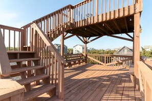 Property grounds - Cozy Hatteras Island getaway with sun deck! (Salvo)