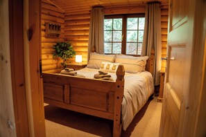 2 chambres, fer et planche à repasser, lit parapluie, Wi-Fi gratuit