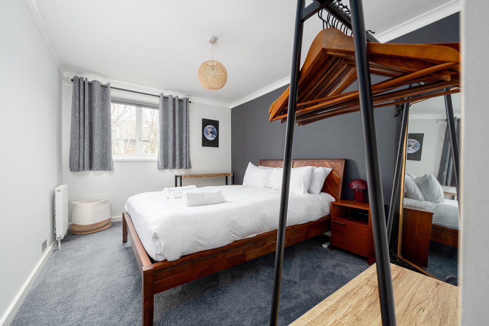 1 bedroom, desk, iron/ironing board, internet