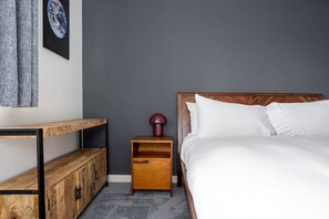 1 bedroom, desk, iron/ironing board, internet - GuestReady - Balcony Nest London (London)
