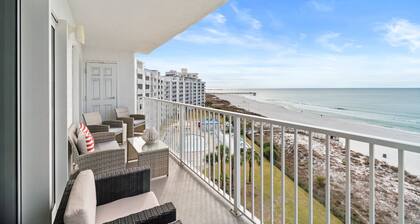 Moonspinner by Book That Condo