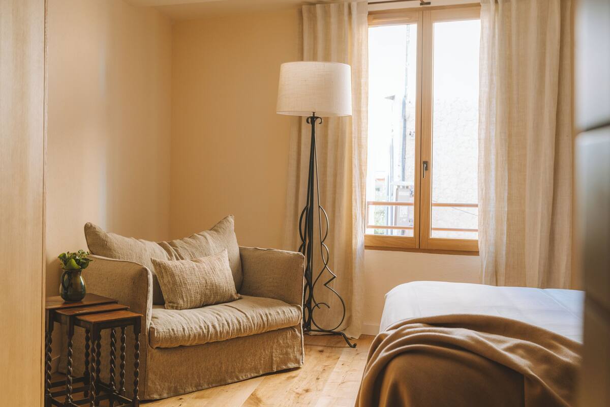 Dreibettzimmer, Stadtblick