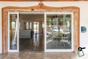 Fachada da propriedade