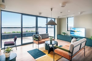 Televisión 32 pulgadas con canales de televisión vía satélite