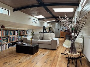 Interior - Romantic houseboat on superb location in canalbelt (Amsterdam)