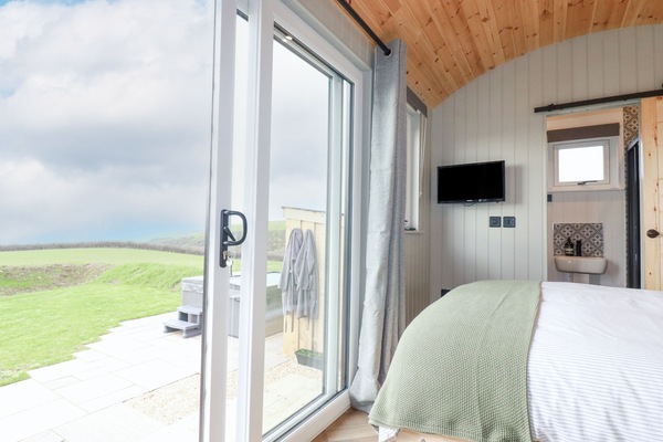 1 bedroom, WiFi (free), individually decorated, individually furnished