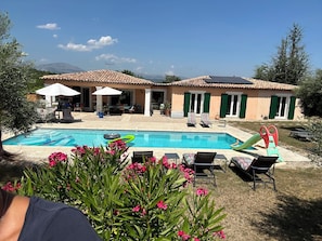Pool - Air-conditioned villa with private pool and air conditioning in a quiet location (Montauroux)