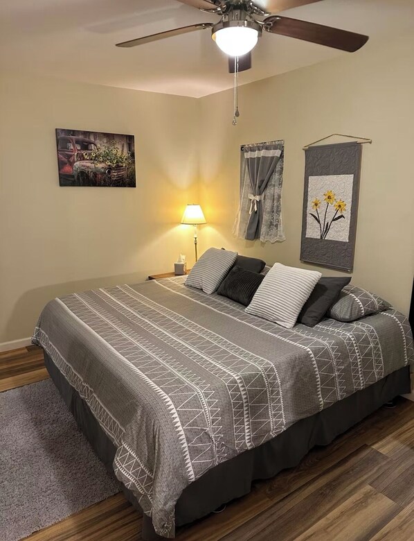 1 bedroom, desk, iron/ironing board, free WiFi