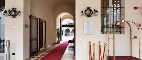 Extérieur