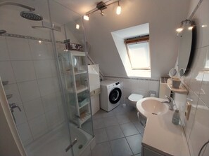 Dusche, Haartrockner, Seife