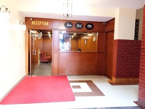 Reception - Hotel Telehaus Lalbagh Botanical Garden (Bengaluru)