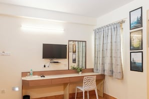 Deluxe Room | Room amenity - Hotel Telehaus Lalbagh Botanical Garden (Bengaluru)