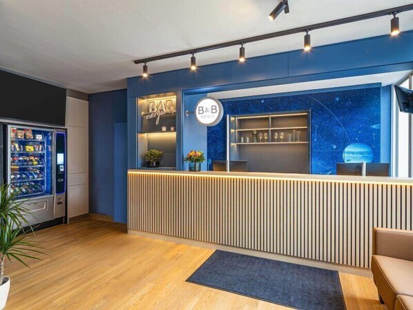 Lobby - B&B HOTEL Bochum Hbf-Nord (Bochum)