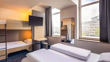 Kamar Keluarga | Tirai kedap cahaya, kedap suara, dan Wi-Fi gratis