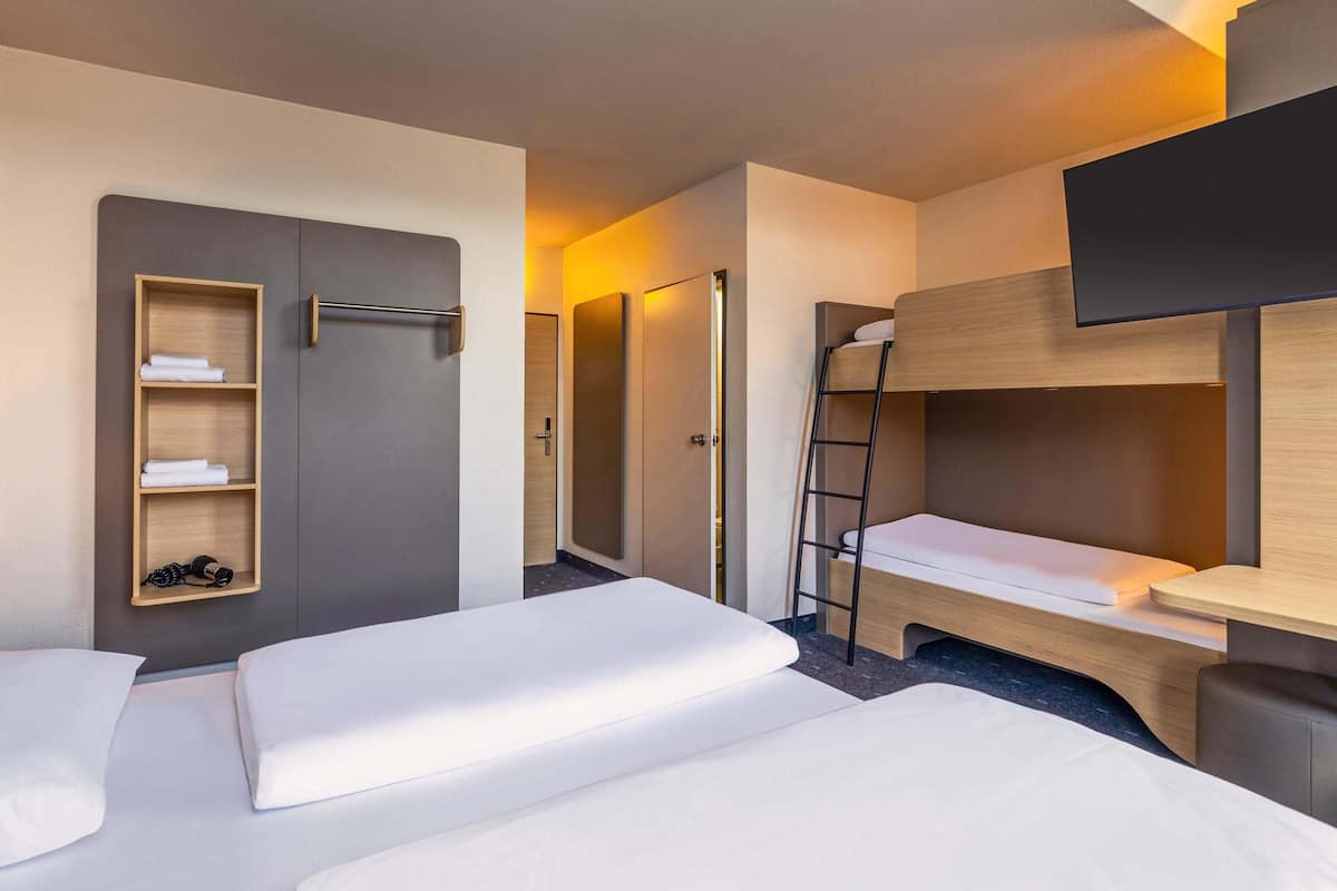 Cortinas blackout, sistema de insonorización y wifi gratis