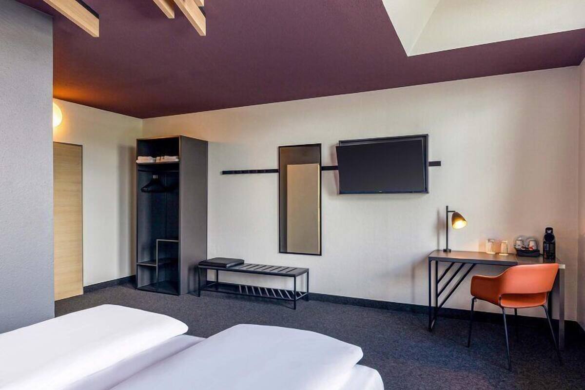 Premium Double Room | Blackout curtains, soundproofing, free WiFi