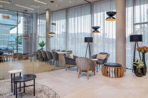 بار (في المنشاة)