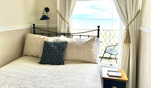 Dubbelrum - 1 dubbelsäng - privat badrum - havsutsikt | Rumsbekvämlighet