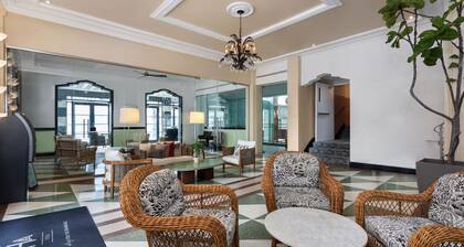 Roami at Hotel Astor