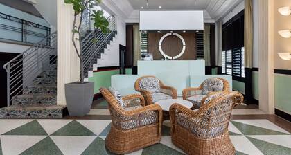 Roami at Hotel Astor