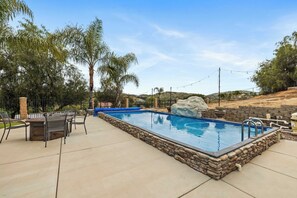 Interior - Breathtaking Meadows by Avantstay Temecula Group Retreat Pool, Pickleball, Firepit, Hot Tub (Temecula)