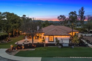 House (4 Bedrooms) | Interior - Breathtaking Meadows by Avantstay Temecula Group Retreat Pool, Pickleball, Firepit, Hot Tub (Temecula)