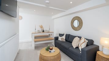 Standard Apartment | Living area