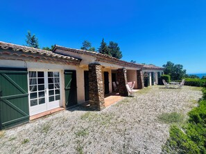 Exterior - Maison 5 Chambres Cavalaire sur Mer, vue mer Panoramique (Cavalaire-sur-Mer)