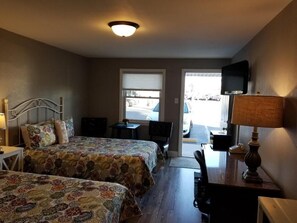 Bügeleisen/Bügelbrett, kostenloses WLAN