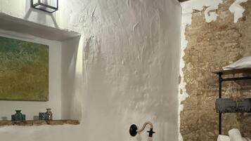 1 sovrum och sÀngklÀder