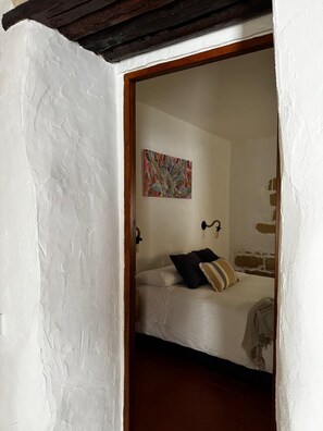 1 bedroom, WiFi, bed sheets - One bedroom upper floor flat (Jerez de la Frontera)
