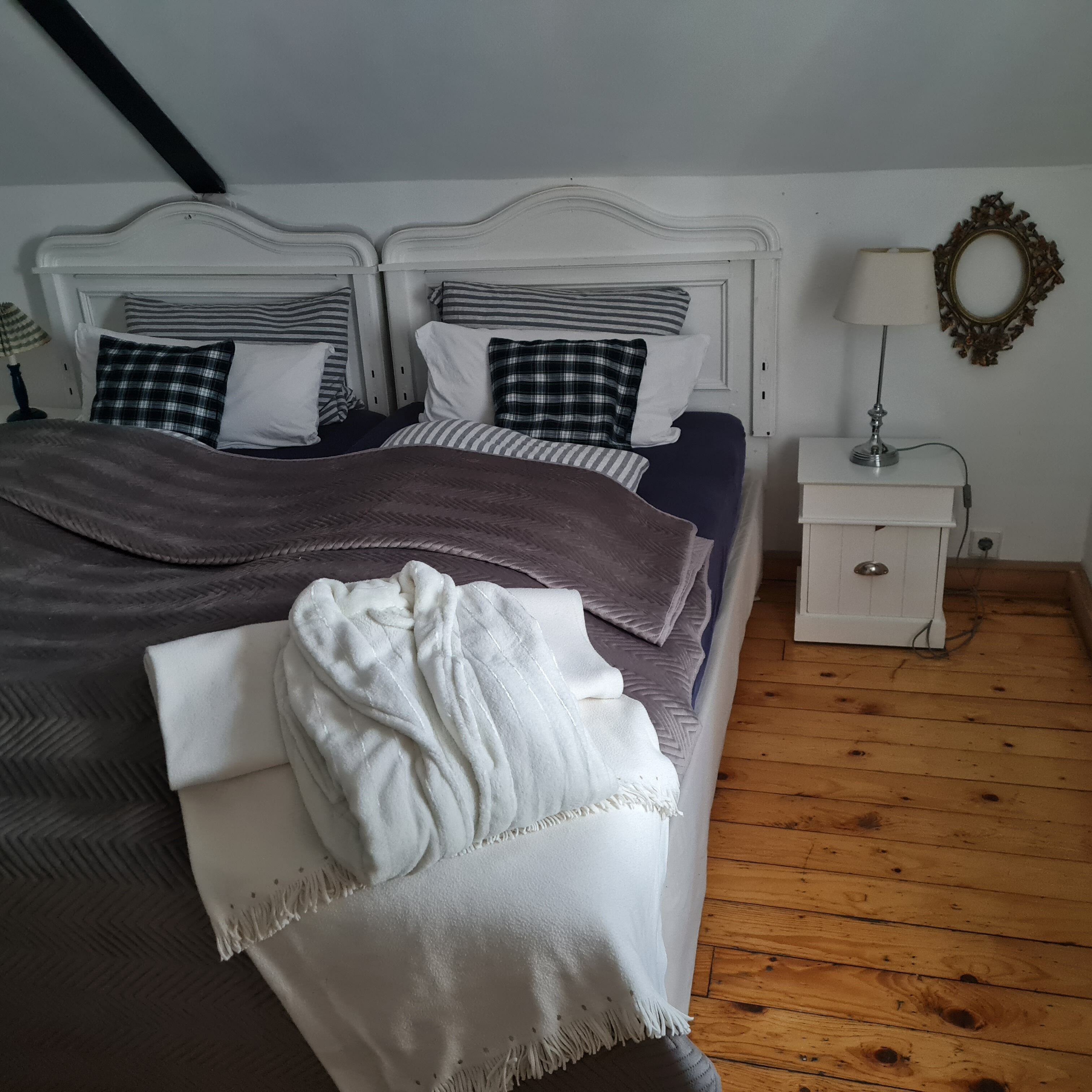 Ropa de cama de alta calidad, cubrecamas y decoración personalizada 