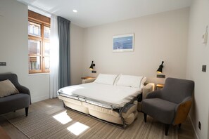 En 40-tommers smart-TV med digitale kanaler