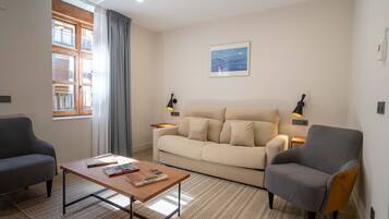 40-inch Smart TV with digital channels