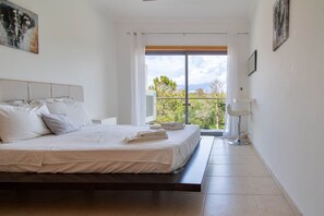 3 Schlafzimmer, Bügeleisen/Bügelbrett, kostenloses WLAN, Bettwäsche