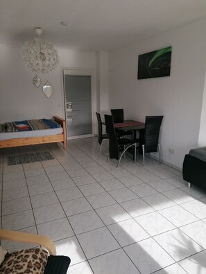 4 sovrum, strykjärn/strykbräda, wi-fi och sängkläder