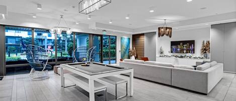 غرفة الألعاب