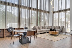 星評価なしの画像、5 / 75、ボタン