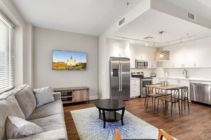 TV, videospill og fotballspill