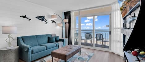 Televisión, chimenea, videojuegos